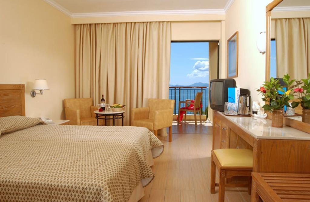 Hotel Nissaki Beach Nisaki  Bilik gambar